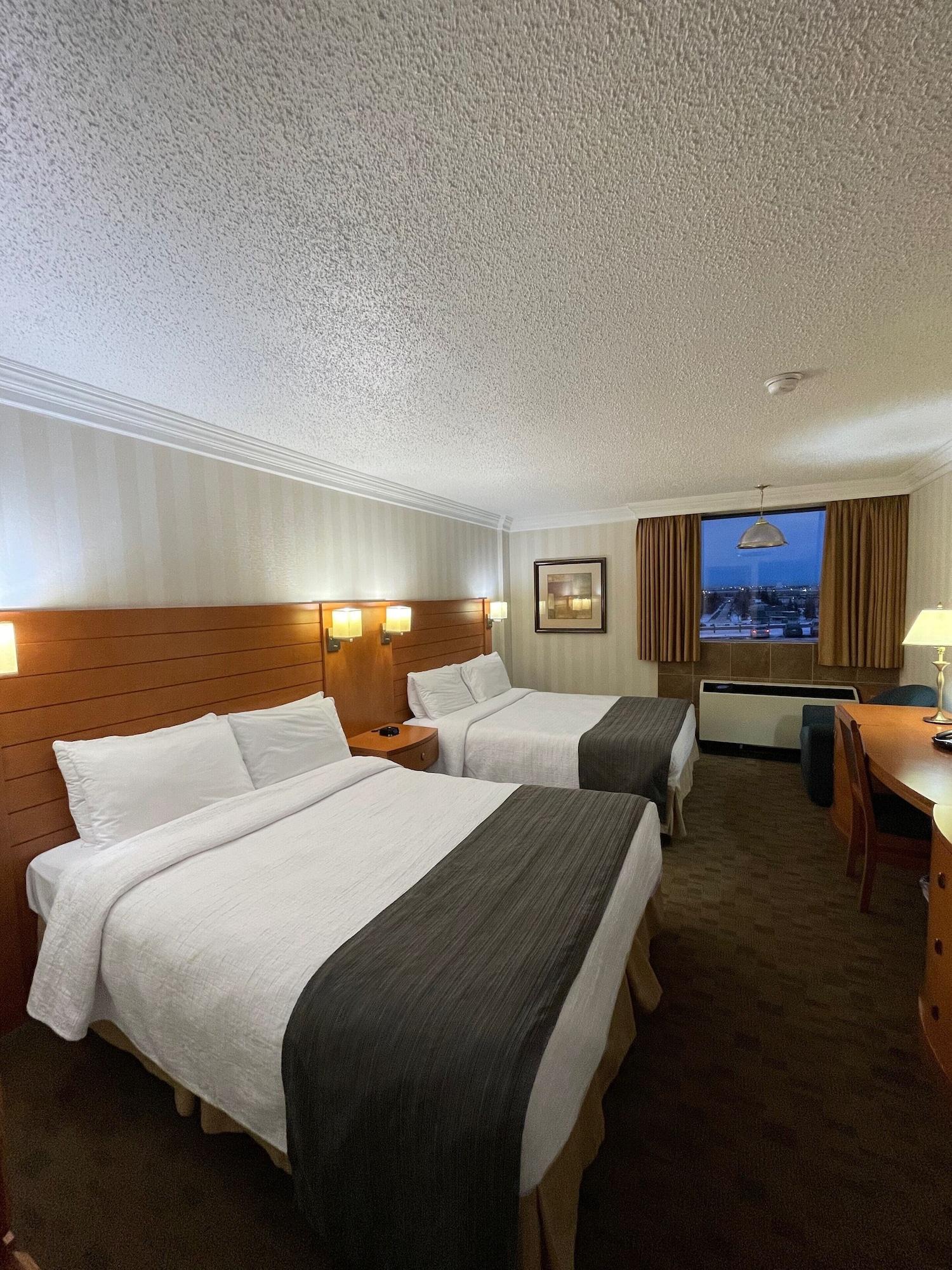 The Glenmore Inn & Convention Centre Calgary Exterior photo
